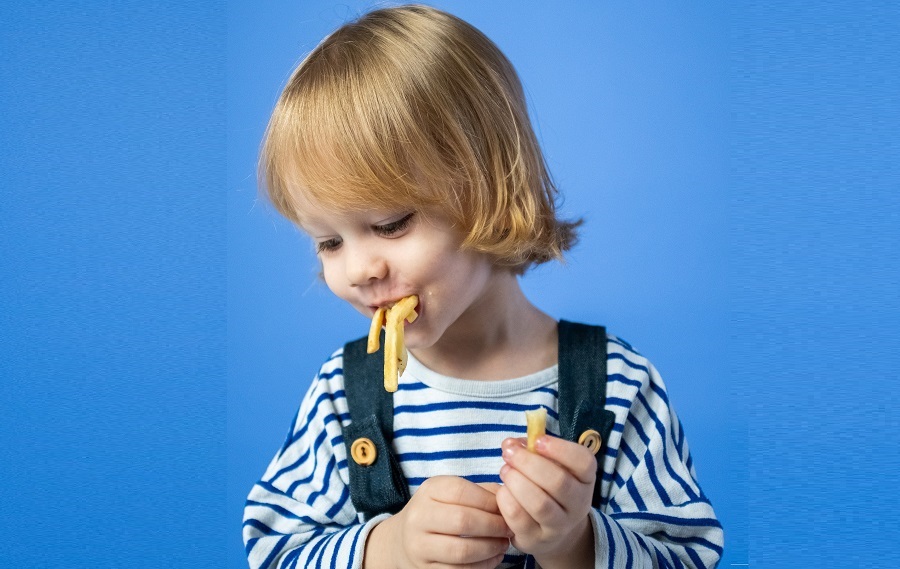 8 Foods You Shouldn’t Feed Your Children so that they Remain Healthy