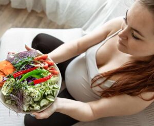 Is it safe to eat green or red chili during pregnancy