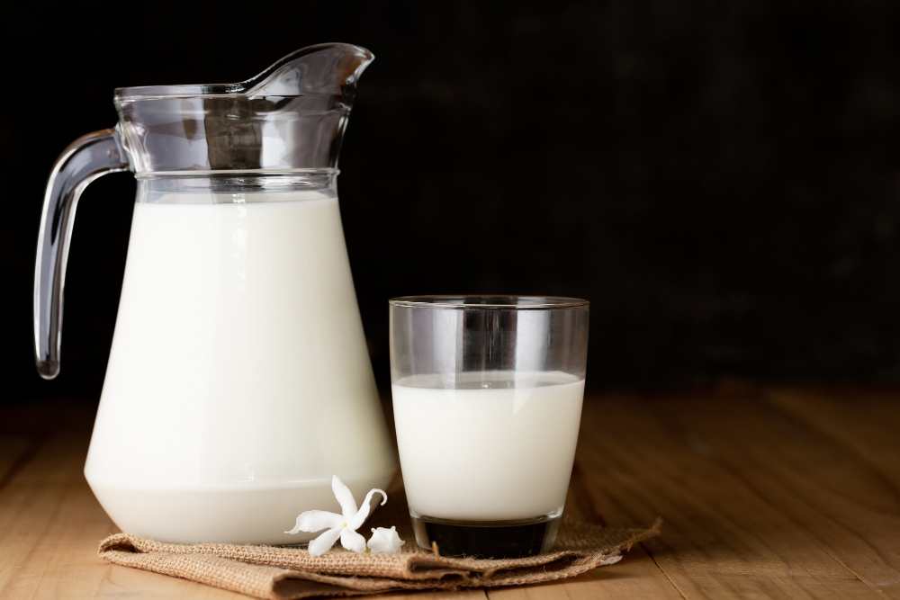 ​Benefits of hot or cold milk