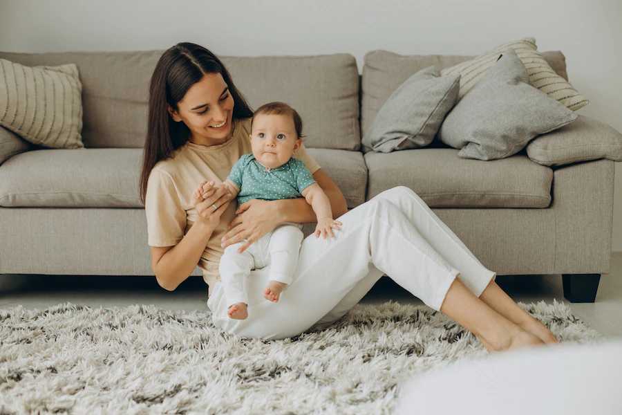 10 FAQs first-time parent