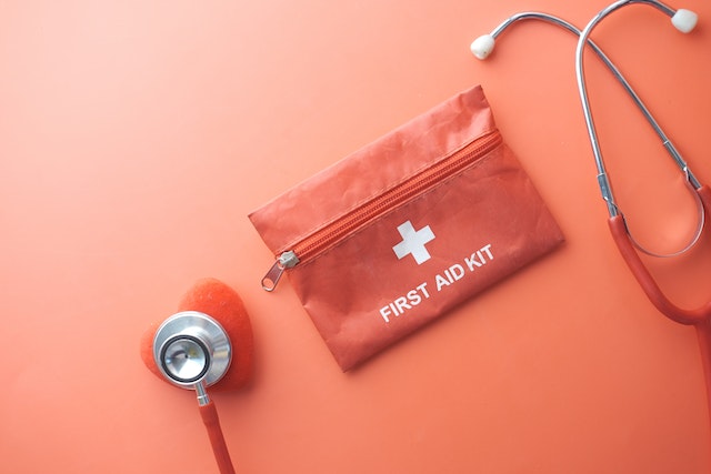 first aid kit for summer