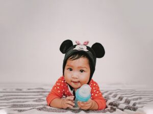 Feeding bottle and kid